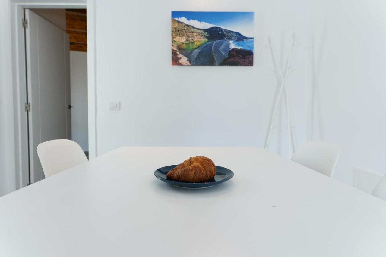Luxury Villa Sea Front コスタ・テギセ エクステリア 写真
